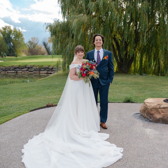 Chantilly Lace Veil